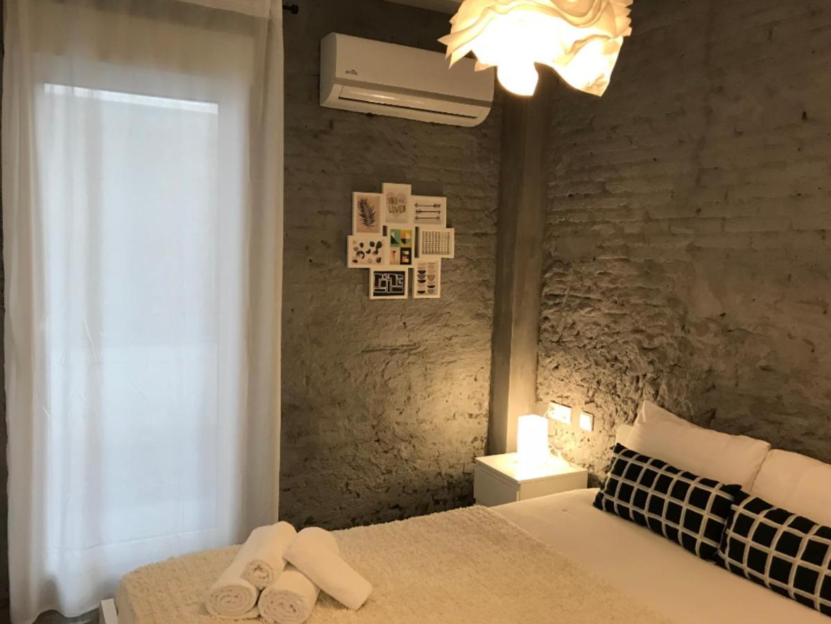 Pequeno Alojamiento Con Mini Piscina - No Climatizada 발렌시아 외부 사진