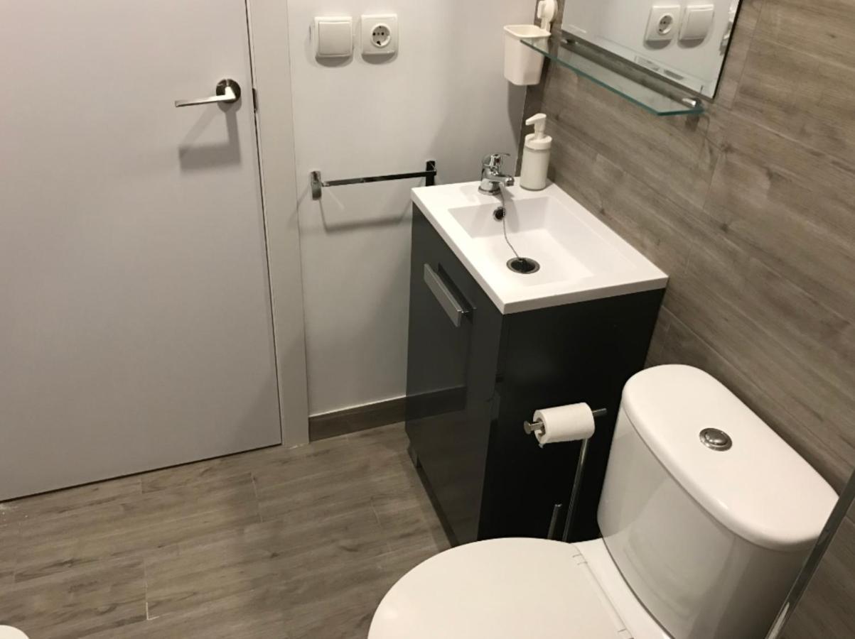 Pequeno Alojamiento Con Mini Piscina - No Climatizada 발렌시아 외부 사진