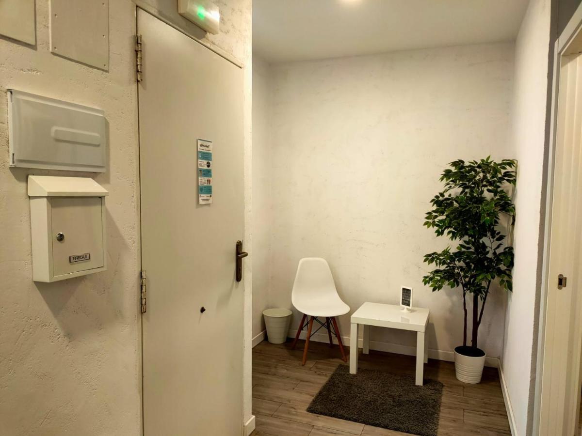 Pequeno Alojamiento Con Mini Piscina - No Climatizada 발렌시아 외부 사진